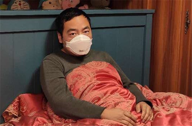 【高光“疫”事】感染不敢回家、排队等床位、开水兑米饭—— 赵东：带着希望和爱 战斗在春天里